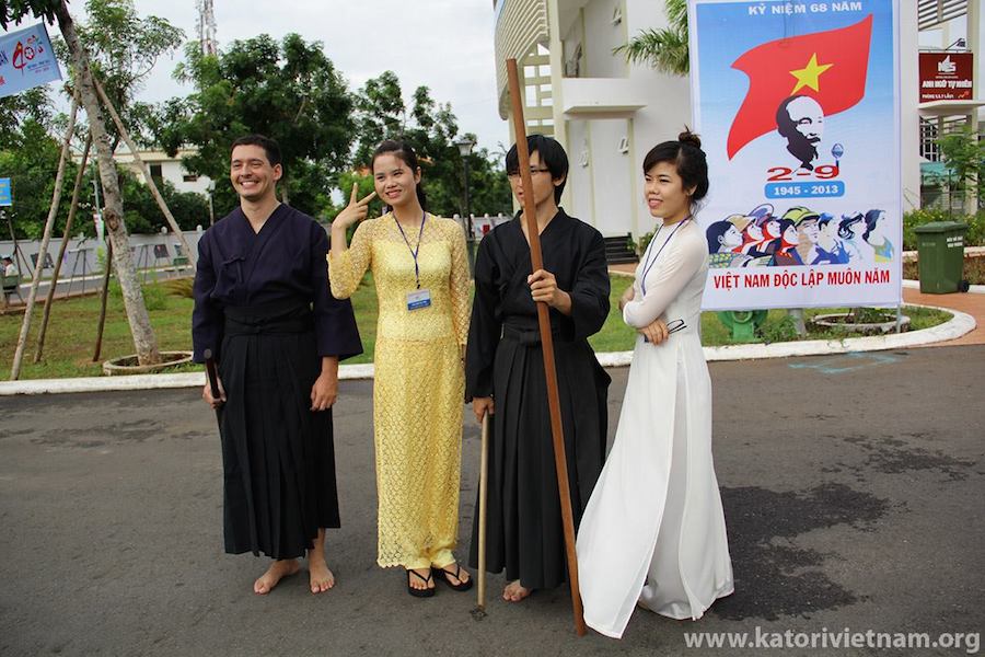 Võ Thuật Nhật Bản -  Shobukan Việt Nam biểu diễn kiếm thuật Nhật Bản